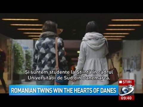 Romanian twins win the hearts of danes