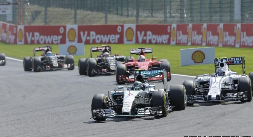 Dublă Mercedes la Marele Premiu al Belgiei. Hamilton şi Rosberg, câştigători