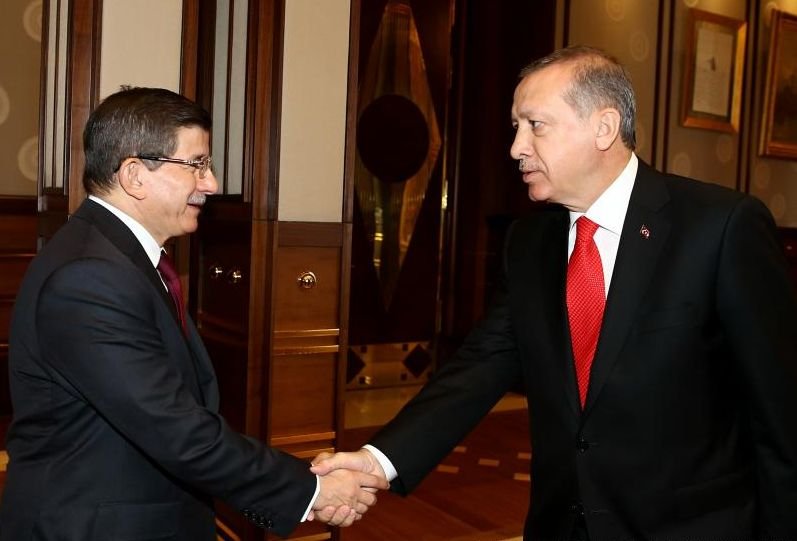Ahmet Davutoglu a fost numit prim-ministru interimar al Turciei până la alegerile anticipate