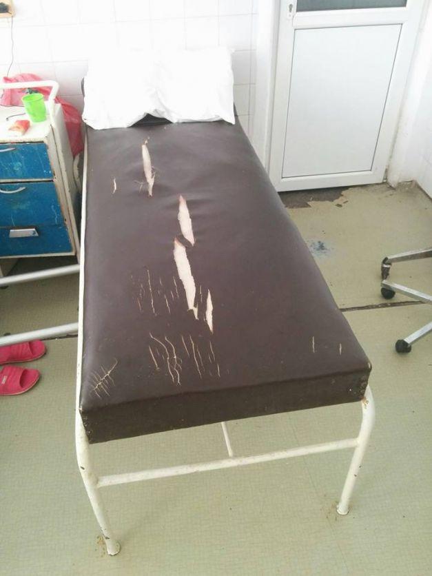 Un nou spital al groazei în România. Condiţiile insalubre în care trebuie să stea bolnavii 325308