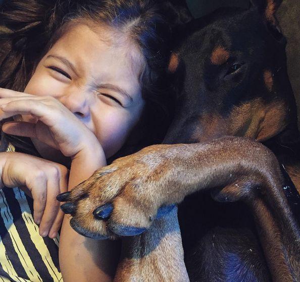 Frumoasa şi bestia, varianta reală. Prietenia care a cucerit internetul 325702