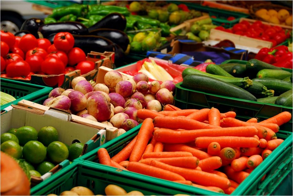 Vegetable prices soar along with temperatures