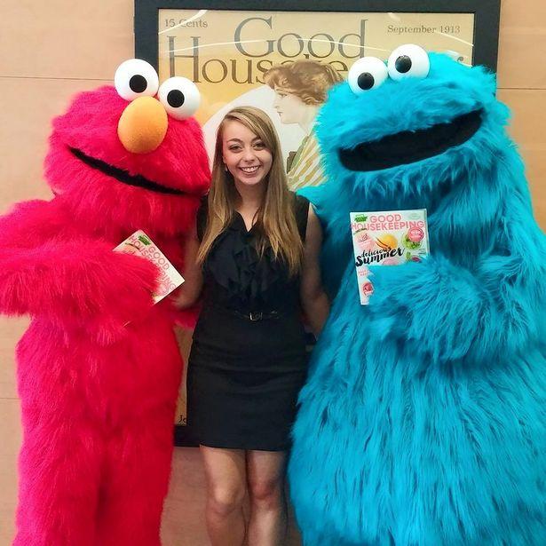 Cum arată tânăra care susține că este atât de frumoasă încât oamenii nu o pot lua în serios. FOTO 327155