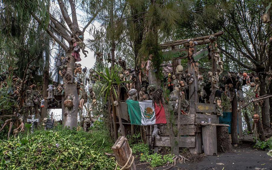 Fotografii de coşmar cu Insula Păpuşilor. Locul bântuit, desprins parcă din filmele horror 327176