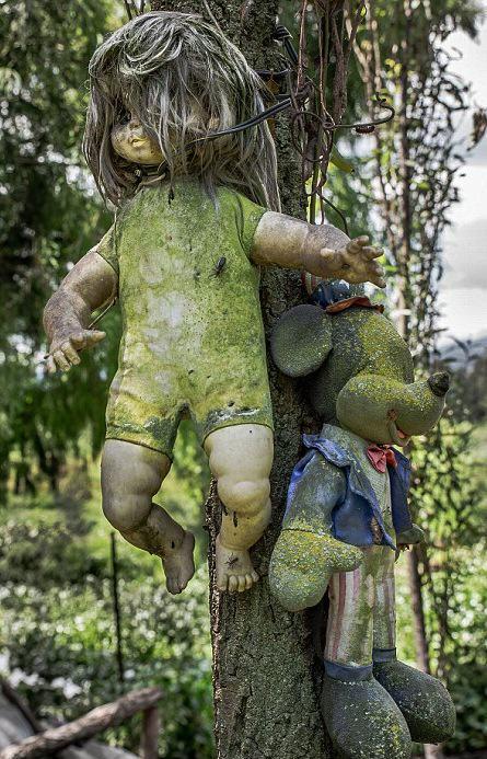 Fotografii de coşmar cu Insula Păpuşilor. Locul bântuit, desprins parcă din filmele horror 327178