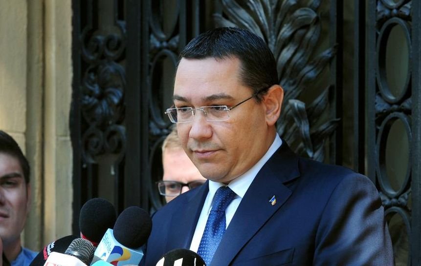 Victor Ponta îi răspunde preşedintelui Iohannis şi anunţă când îşi dă demisia
