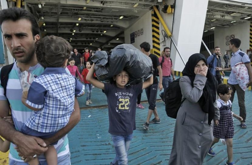 Ţara din Europa care acceptă cota de refugiaţi cerută de Comisia Europeană 