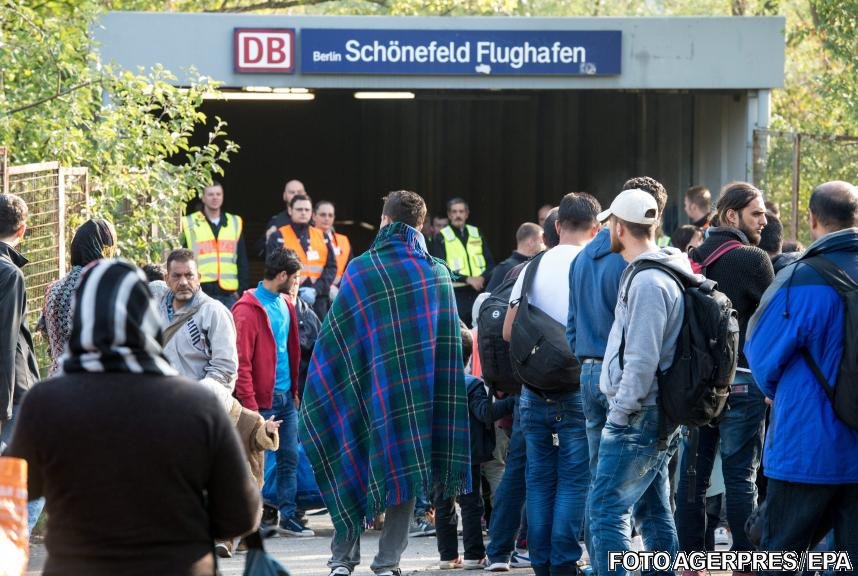 Analiza Reuters: Adevăratul motiv pentru care Germania acceptă un număr semnificativ de refugiaţi