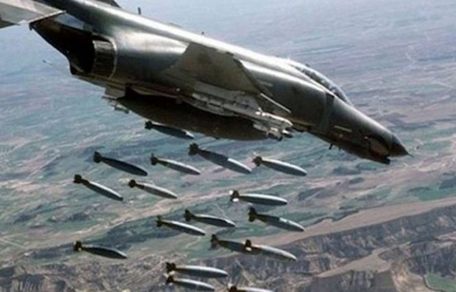 Avioane de luptă ale Turciei au bombardat obiective din Irak