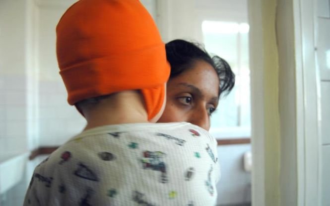 Mărturia cutremurătoare a unei mame. Ce se întâmplă într-un spital dintr-un oraş mare din România