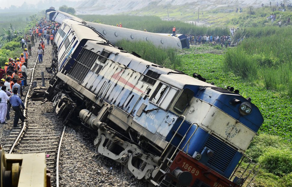 Accident feroviar în India. Doi cetăţeni britanici au fost ucişi