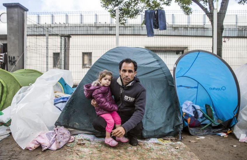Document oficial: 4.236 de refugiaţi sirieni se află deja în România. Radu Tudor: Cifrele oficiale contrazic temerile populaţiei