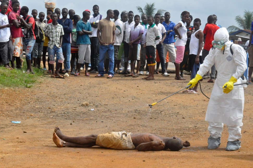 Ebola revine într-o provincie din Sierra Leone, deşi se credea că virusul a dispărut
