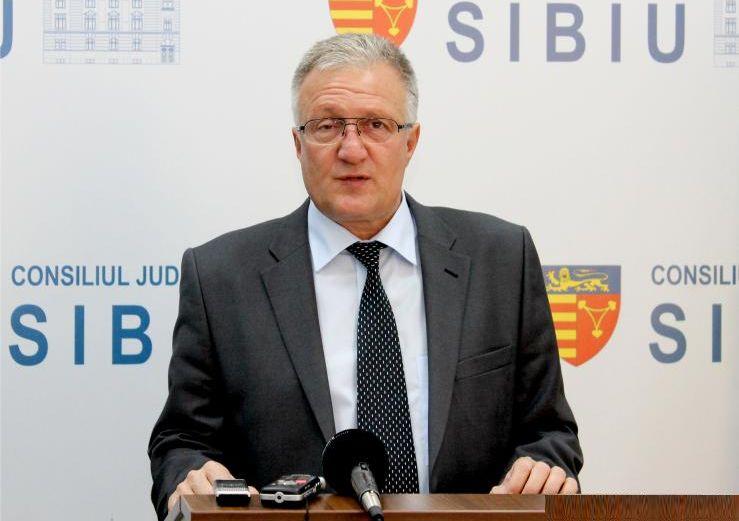 Şeful CJ Sibiu Ioan Cindrea, condamnat la un an de închisoare cu suspendare pentru conflict de interese