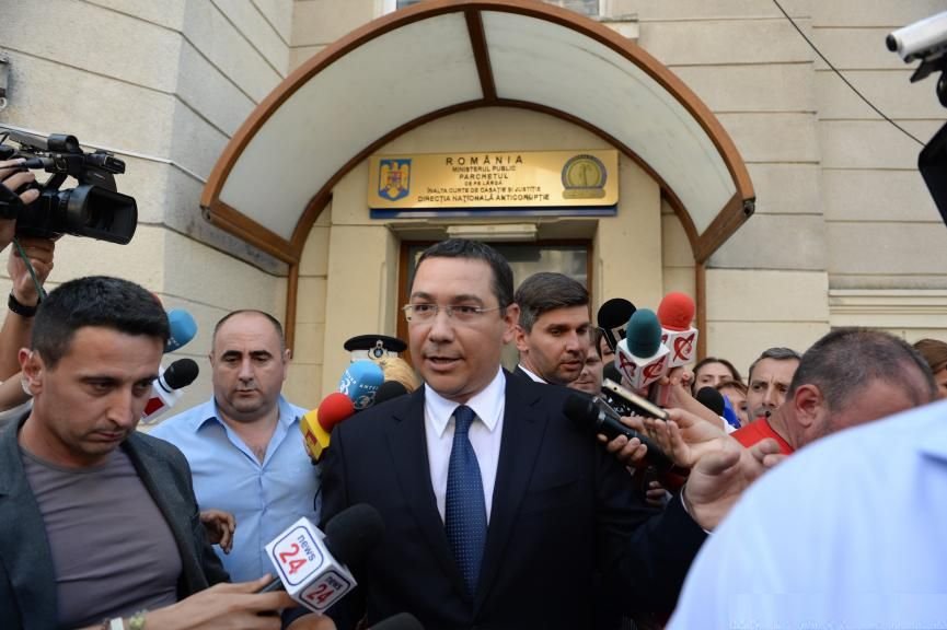 Victor Ponta, la sediul DNA pentru a depune un document în dosarul &quot;Turceni-Rovinari&quot;