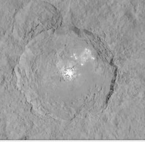 NASA, fotografii spectaculoase cu craterul Occator de pe Ceres