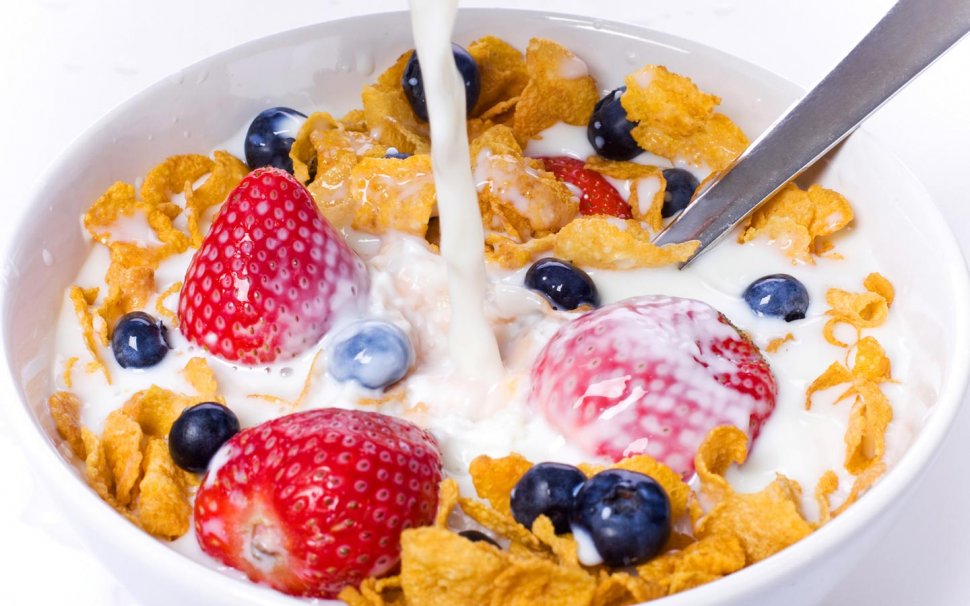 Alimentele de care să te fereşti dimineaţa! Ce să NU mănânci la micul dejun