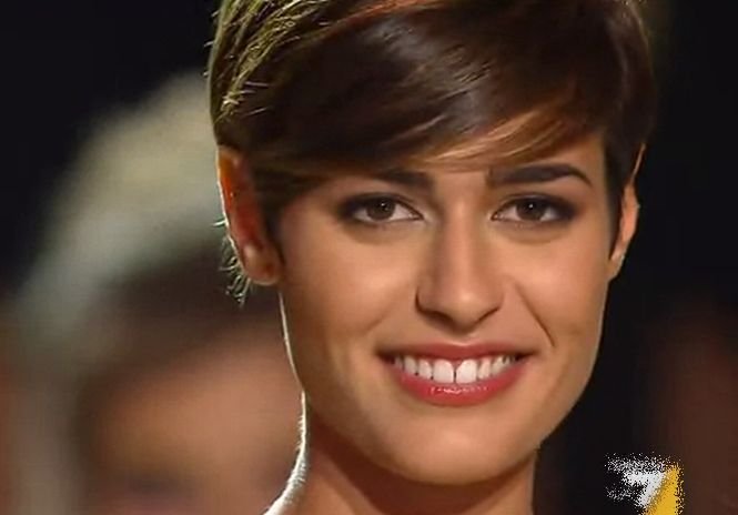 Noua miss Italia stârneşte controverse. A dat un răspuns şocant în timpul concursului de frumuseţe