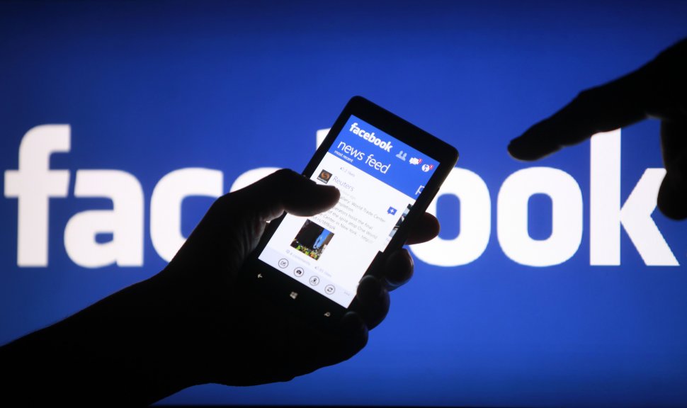 UPDATE: A picat Facebook. Rețeaua de socializare nu a funcționat aproape o oră
