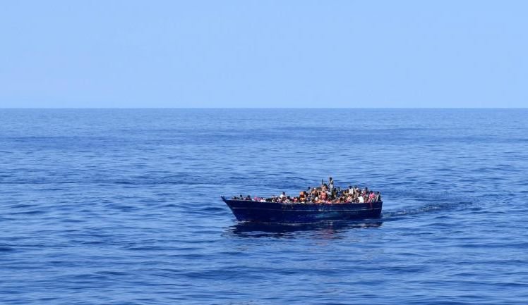 O nouă tragedie navală lângă Turcia. 17 refugiaţi au murit