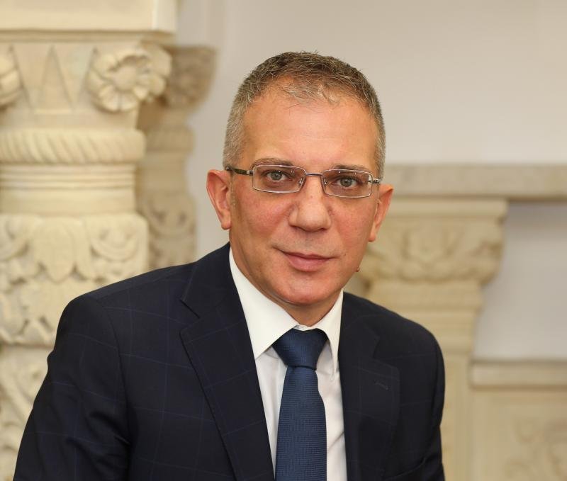 EximBank finanțează Italsofa România cu 10 milioane de euro
