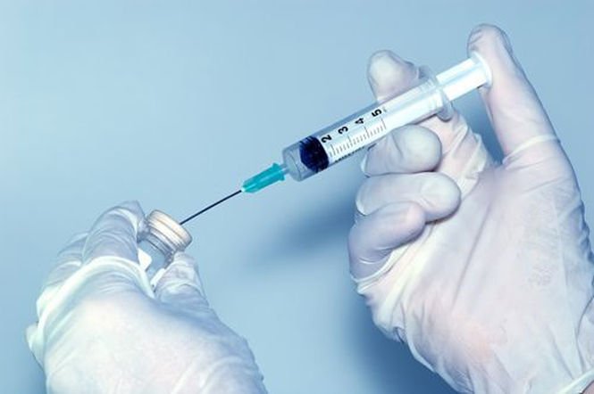 Amenzi de mii de euro în cazul copiilor nevaccinaţi