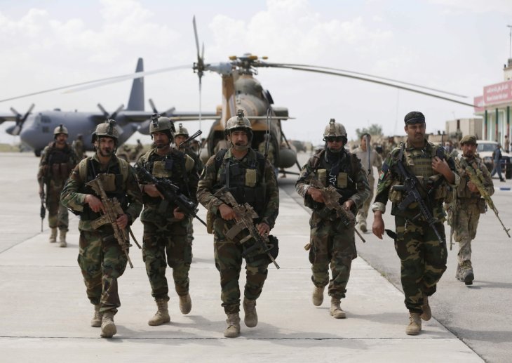 Armata afgană a cucerit orașul Kunduz de la talibani