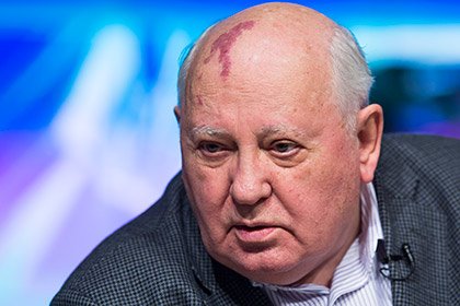 Mihail Gorbaciov face apel la unitate între Rusia şi Germania