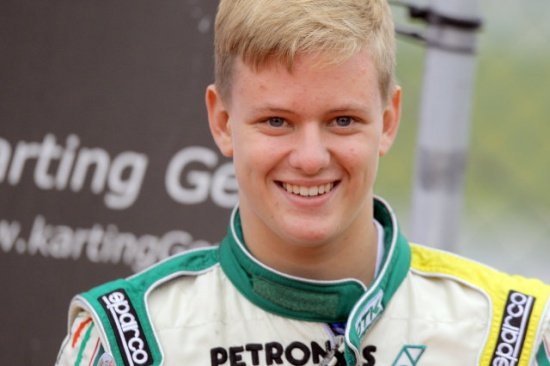 Formula 4: Un prim sezon promiţător pentru Mick Junior, fiul lui Michael Schumacher 