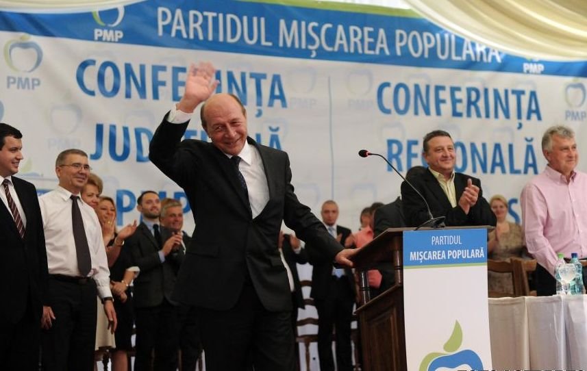 Traian Băsescu se înscrie în PMP. Când va face marele anunţ