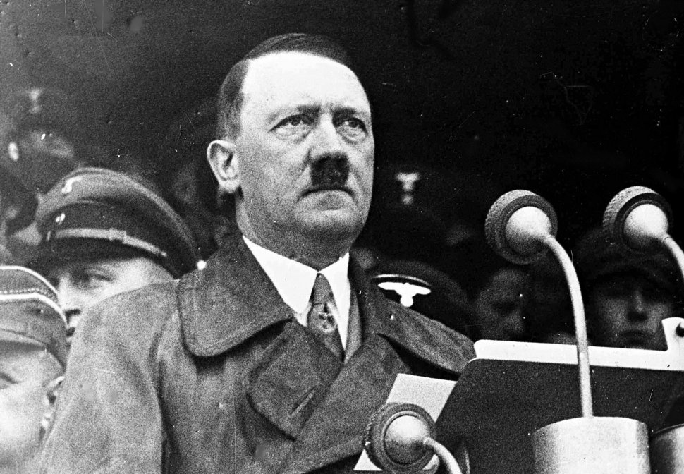 Cum a fost primit în Germania un actor care s-a deghizat în Hitler