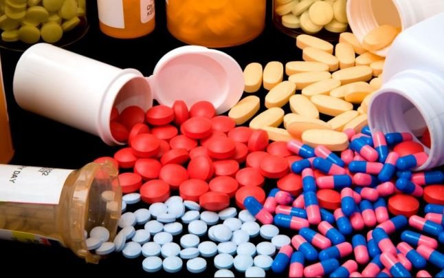 Top 10 medicamente scumpe care au un echivalent extrem de ieftin