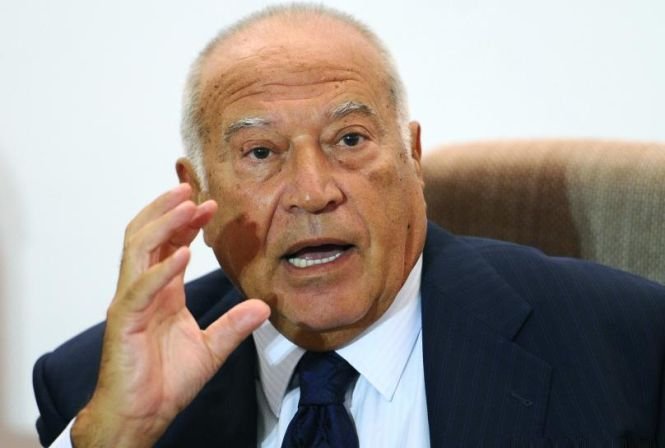 Dan Voiculescu crede că Băsescu trebuie să plătească