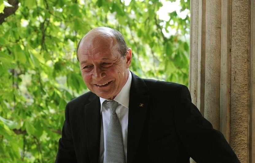 Traian Băsescu, nou atac furibund la adresa guvernului şi premierului