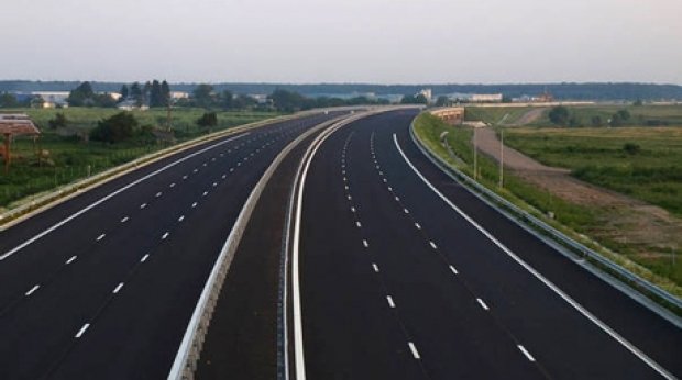 CaN România: 17 kilometri de autostradă planificaţi pentru anul 2015
