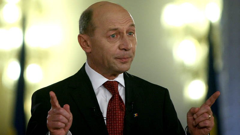 Traian Băsescu: România putea fi oricând ţinta loviturilor aeriene ale Rusiei: &quot;Crimeea e un mare portavion&quot;