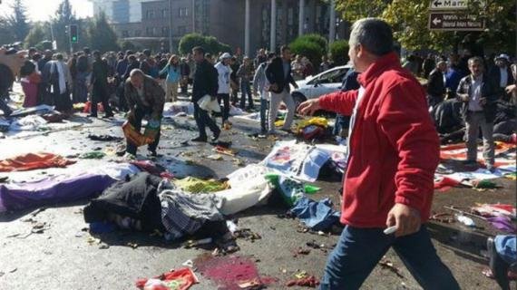 Zeci de persoane arestate, suspecte de legături cu atentatele de la Ankara