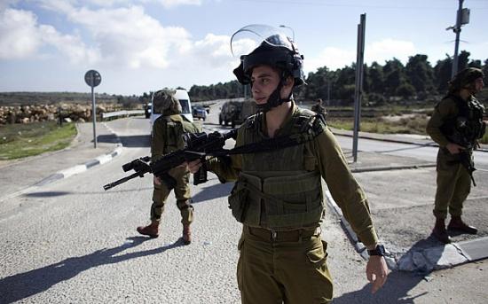 Nou incident în Cisiordania. Israelieni răniţi, după ce un palestinian i-a lovit cu maşina