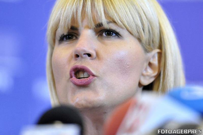 Daily Summary: How Elena Udrea arranged her propaganda appearances.&quot; You say exactly what you want and how you want!&quot;