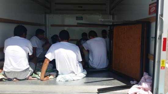 Dozens of immigrants discovered in a truck registered in Romania