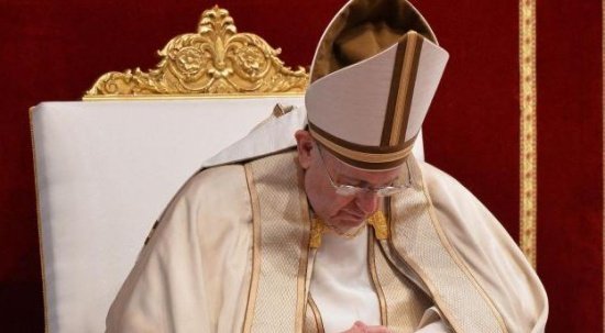 Reacţia Vaticanului după ce un ziar italian a scris că Papa are tumoare benignă la creier