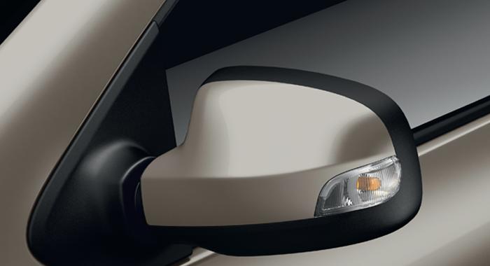 Cel mai vândut model din România are de acum o nouă versiune de top: Dacia Logan Prestige 337206