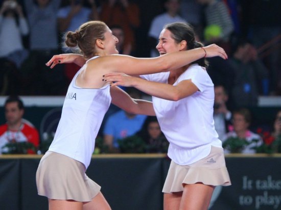 Irina Begu și Monica Niculescu vor juca finala de dublu a turneului de la Moscova 