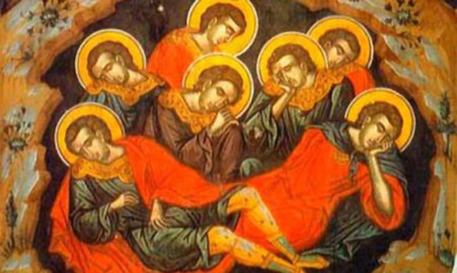 Sărbătoare mare pentru creştinii de pretutindeni. Sfinţii şapte tineri din Efes care au dormit 200 de ani