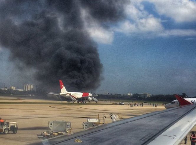 Motorul unui avion a luat foc. Ce s-a întâmplat cu cei peste 200 de pasageri 