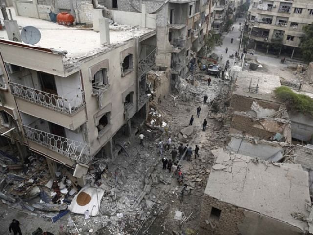 Baie de sânge în această dimineaţă în Siria. Zeci de oameni au fost ucişi după un atac cu rachete 