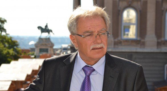 Preşedintele R.Moldova l-a numit pe liberalul Gheorghe Brega în funcţia de premier interimar