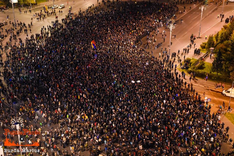 Imagini impresionante. Marşul tăcerii în memoria victimelor de la Colectiv 340061