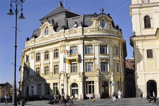 Primăria Sibiu, amendată pentru lipsa avizului de la ISU