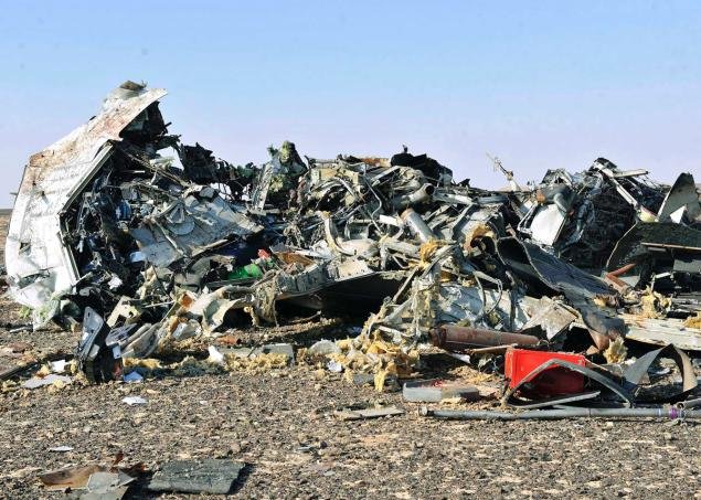 Avionul rus prăbuşit în Egipt a fost &quot;atacat din interior&quot;